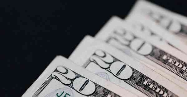 大数据包含设备数据的行业文章