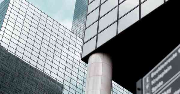 媒场智能巡检机器人