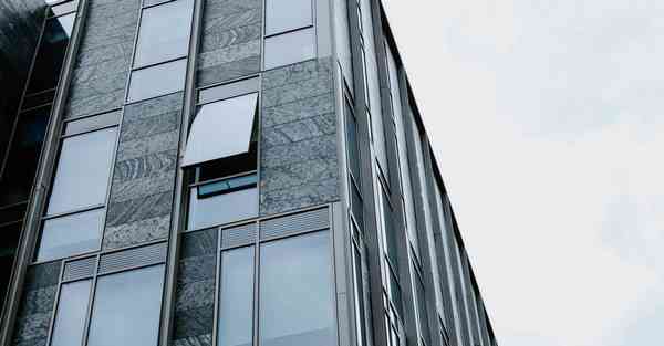 智能前台机器人现价