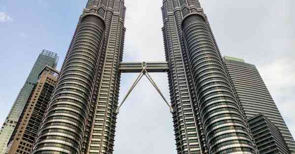 AI智能机器人核心，AI智能机器人是什么意思