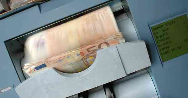 大数据判断数据变化趋势（大数据判断数据变化趋势分析）