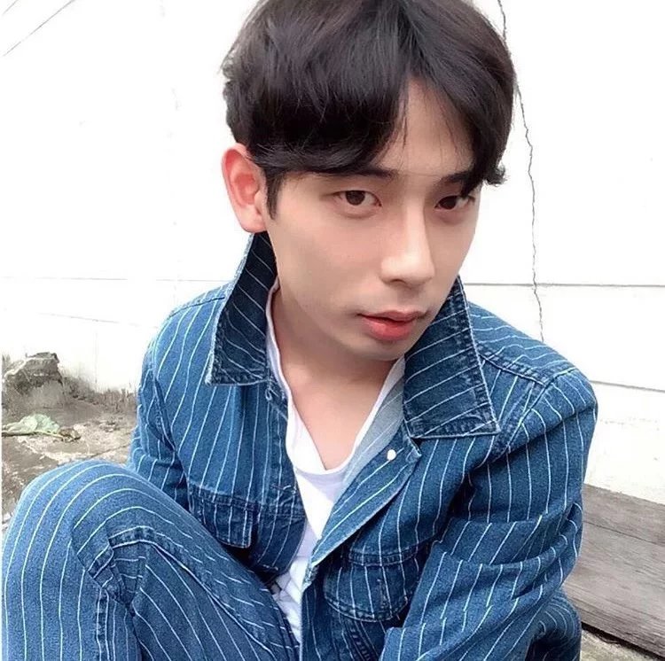 包莉琳敬