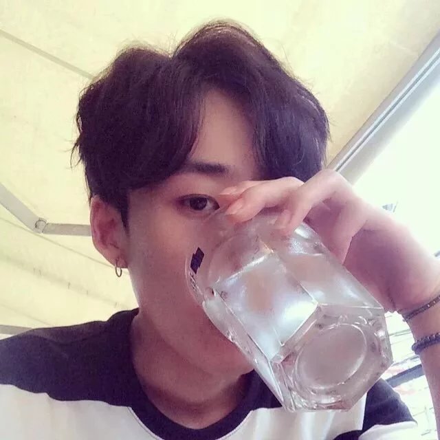 殷鹏琛爱