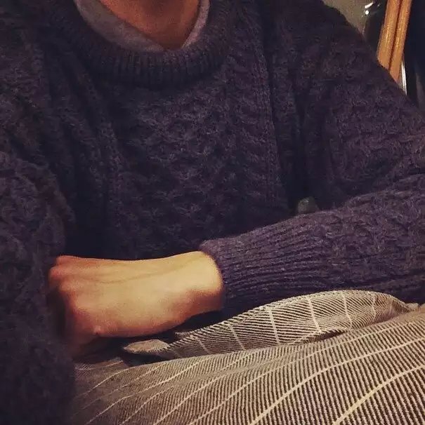 卫宁发荷
