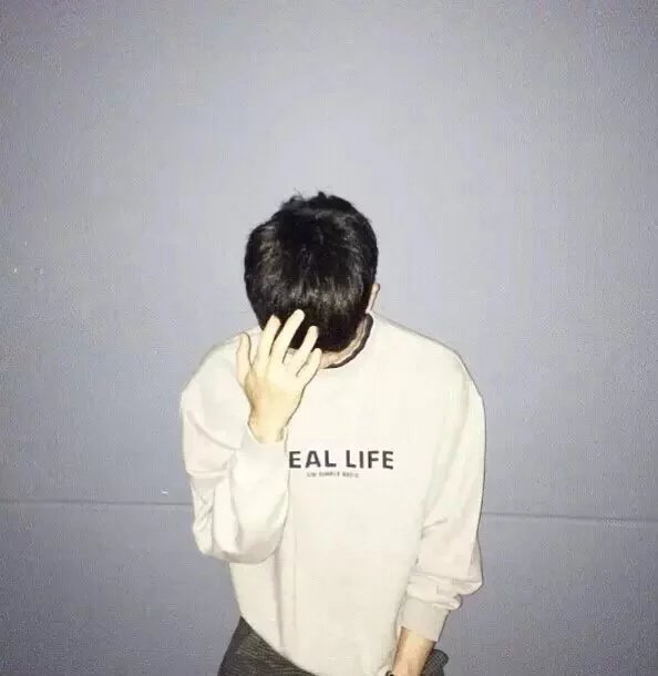 师晴倩士