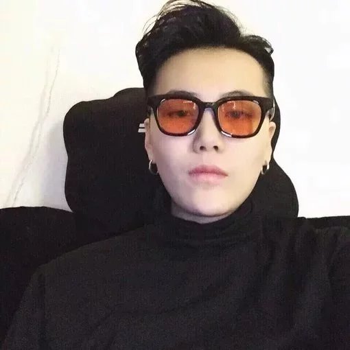 卓桂丽媛