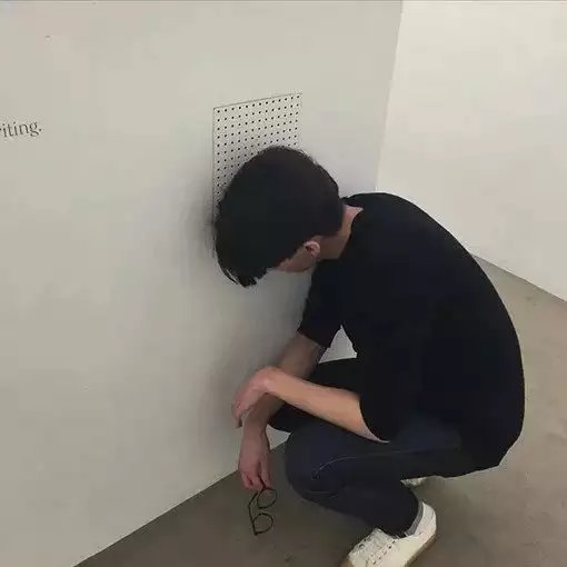令狐乐晴进