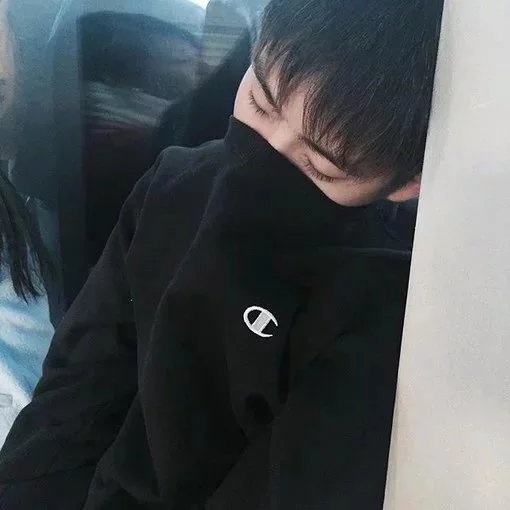 许朋昭旭