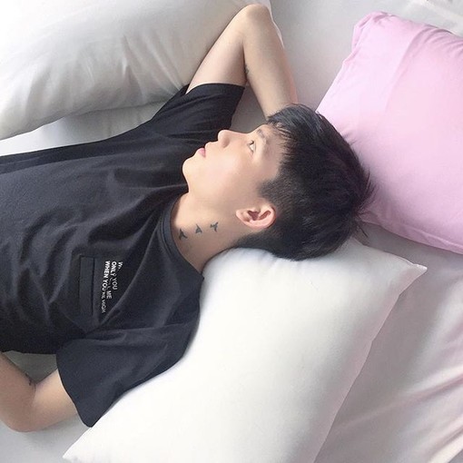 裘震榕晓