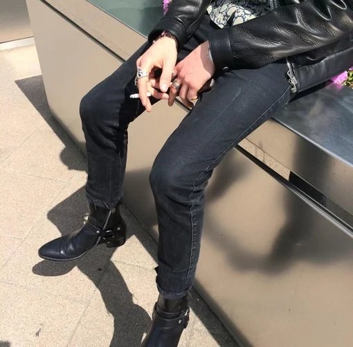尤伦程心