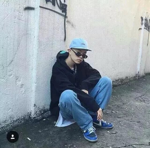 卓兰卿刚