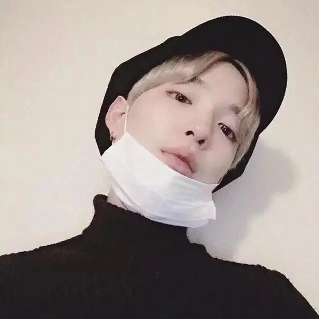 杭岩英健